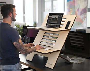 【标题示例】'天涯论坛养牛'走红：网友用游戏心态养虚拟牛开心坏了！ 第1张